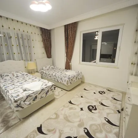Gold 1 * Alanya