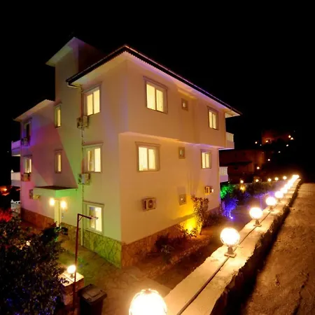 Gold 1 * Alanya