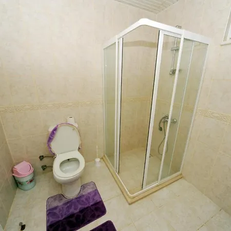 Gold 1 * Alanya